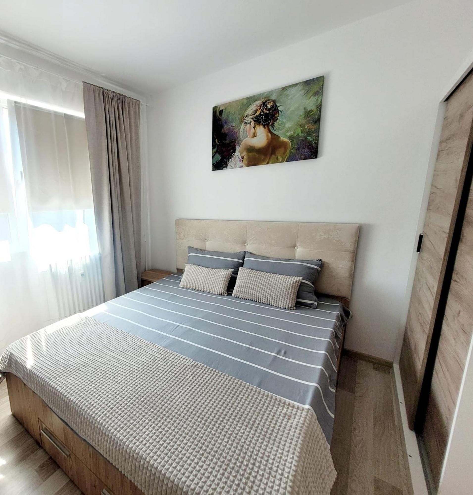 Christal Apartment Bacău Zewnętrze zdjęcie